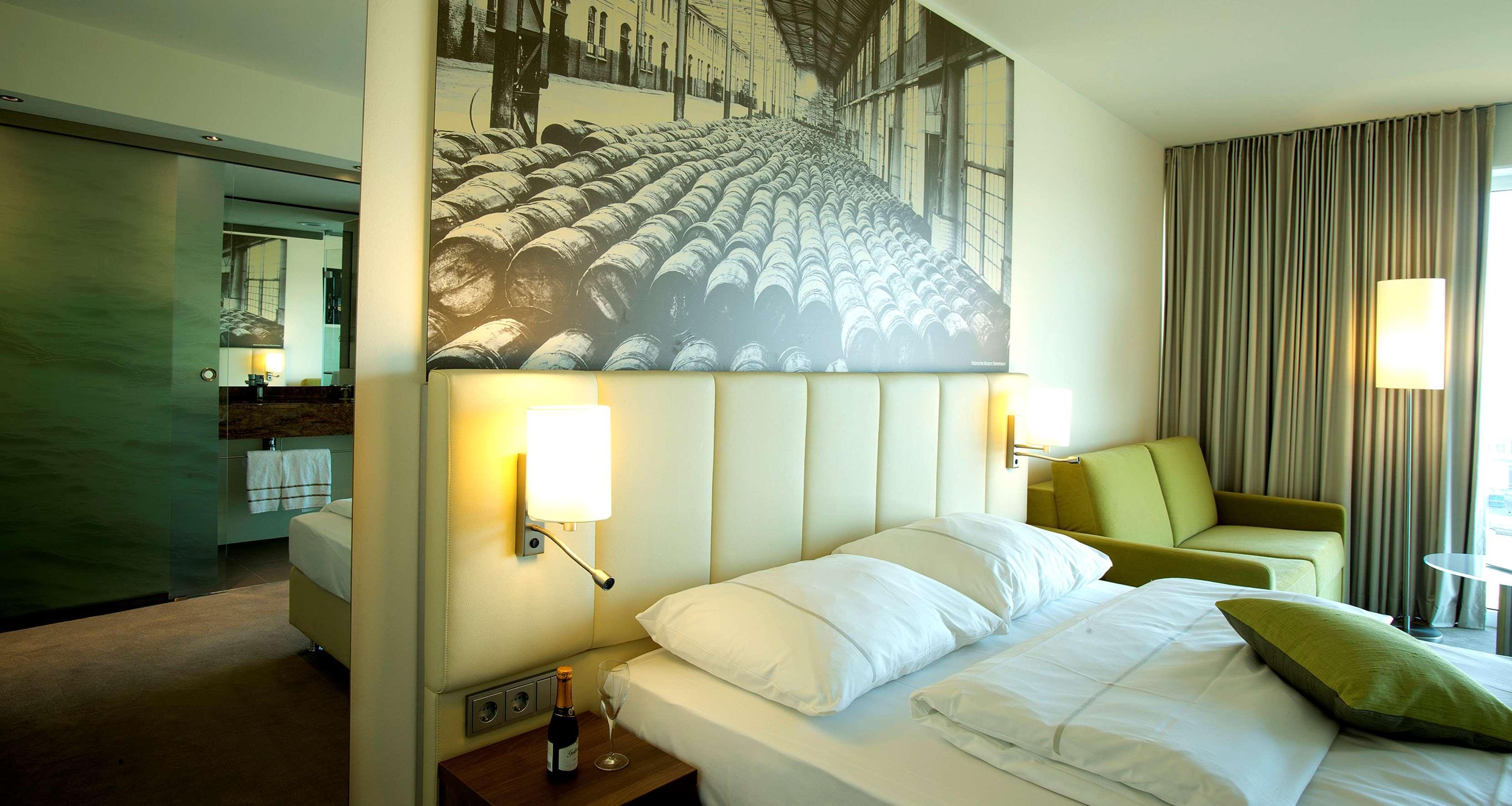 Best Western Plus Hotel Бремерхафен Экстерьер фото