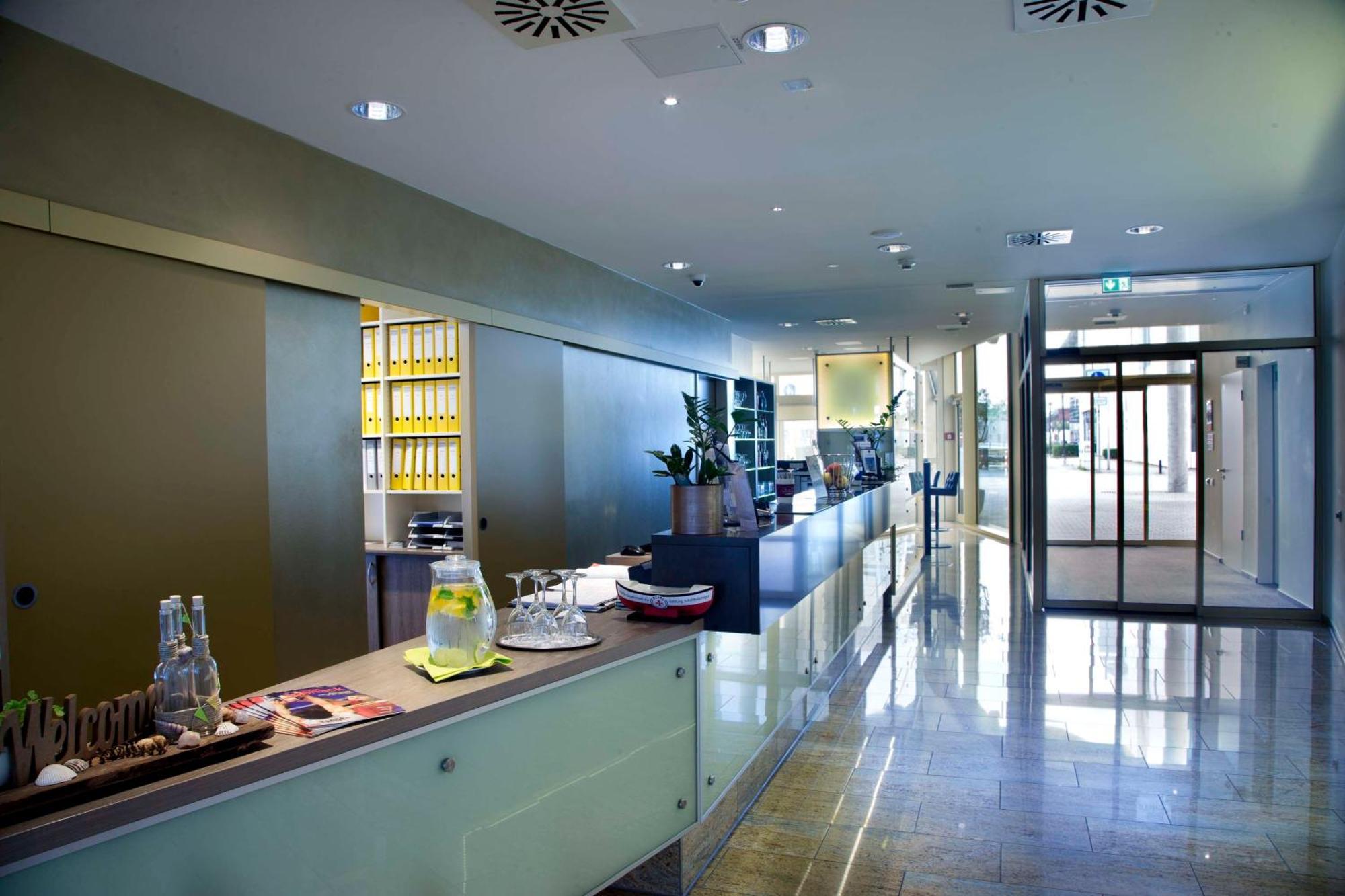 Best Western Plus Hotel Бремерхафен Экстерьер фото
